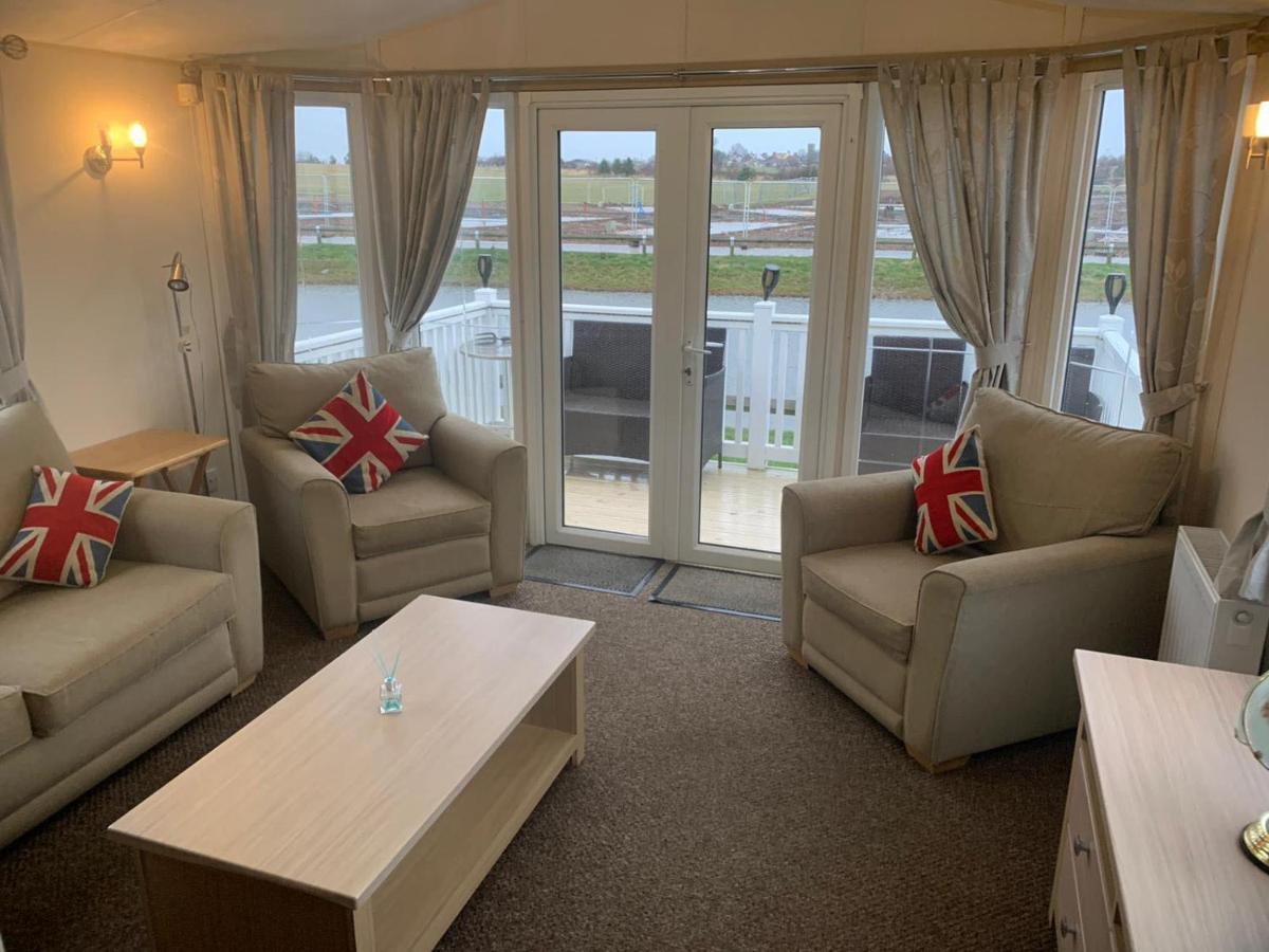 7 The Dales Sand Le Mere Holiday Village Tunstall  Exteriör bild